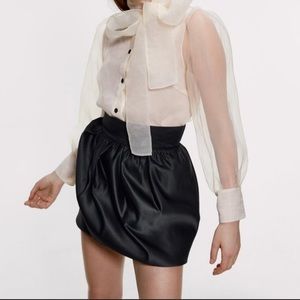 Zara Black satin effect short bubble skirt